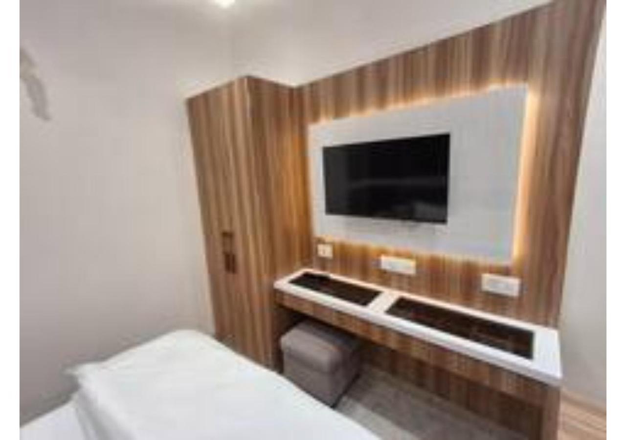 Raghav Vilas - Essence Of Kashi Varanasi Exterior foto